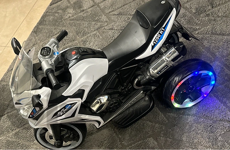 kids toy; motocycle for kida boy&girl bmw😌