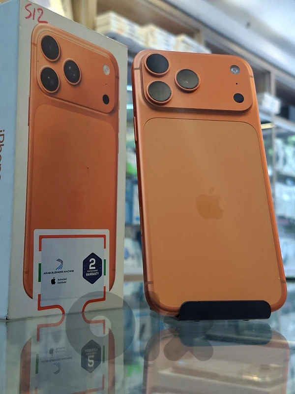 Used like new iphone 17 pro max 512 gb sim 100%
