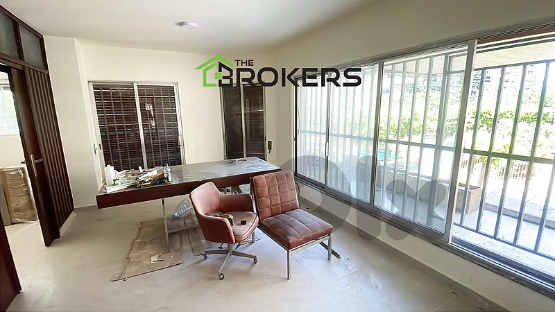 Office for Sale in Kaskas مكتب للبيع في قصقص