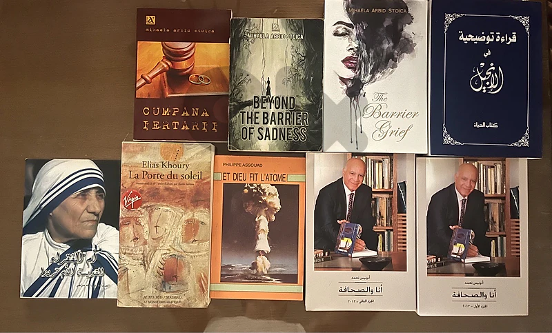Lot de 8 livres (Histoire, Essais & Littérature)
