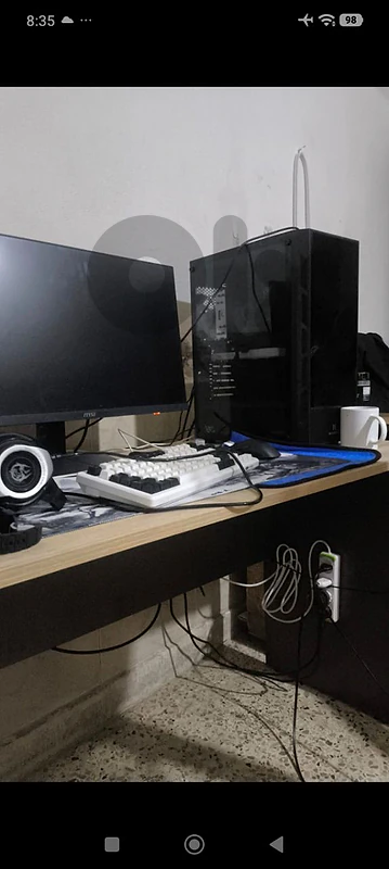 Full gaming setup