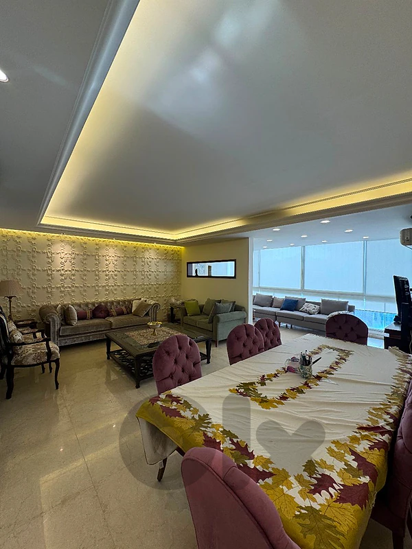 Apartment for sale in Ra's Al Nab'a • شقة مفروشة للبيع في رأس النبع
