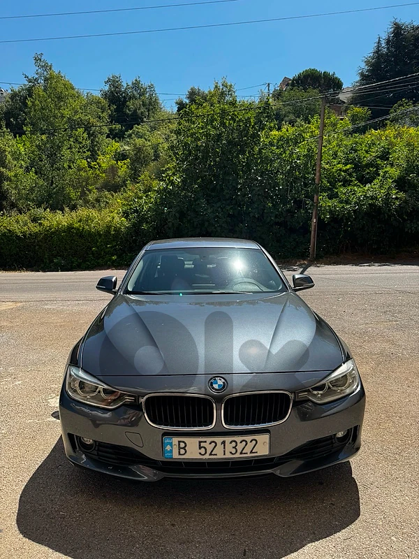 BMW 3-Series 2012