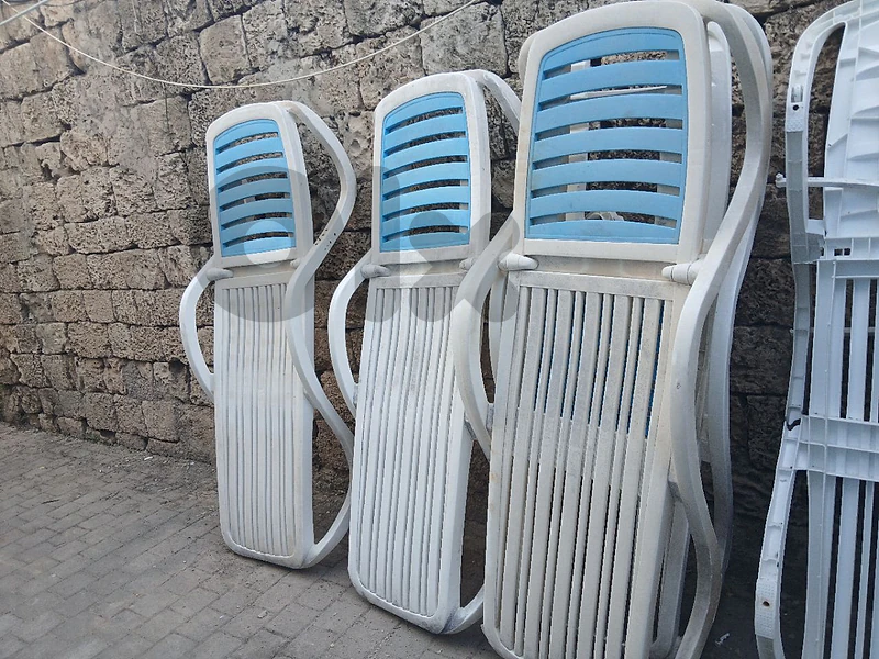 chaise longue