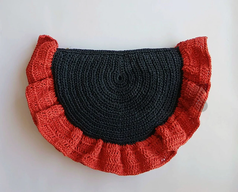 Raffia Clutch