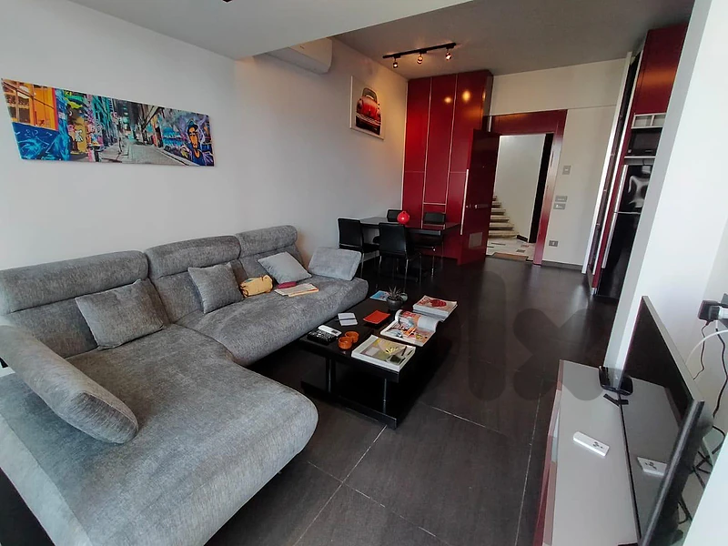 Apartment for Rent in Achrafieh - شقة للإيجار في الأشرفية
