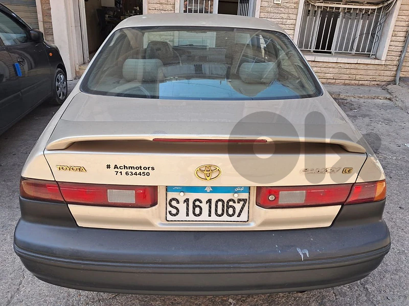 Toyota Camry 1997 1997, four-cylinder