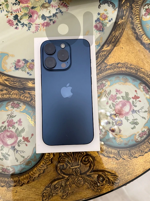 iphone 15 pro excellent condition