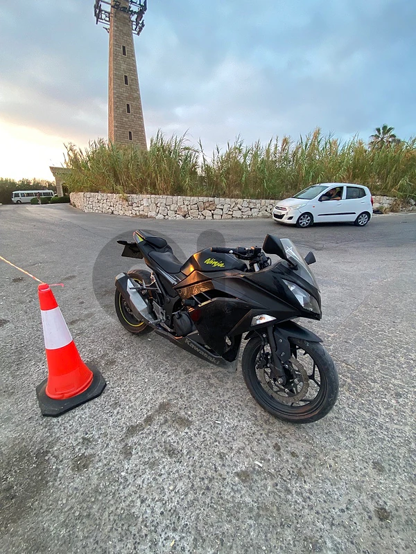 kawasaki ninja 300 2013