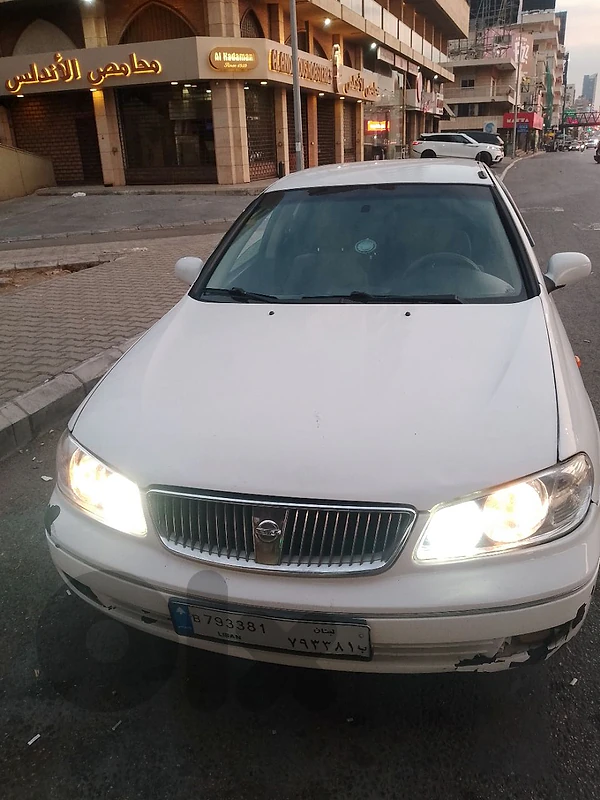 Nissan Sunny 2006 4200$
