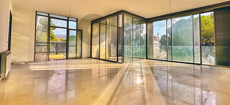 Apartment for sale Monteverde + garden  شقة للبيع المنتفردي
