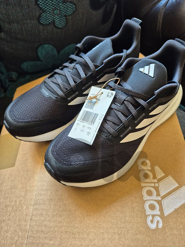 Adidas Runfalcon 5 Men Running shoes