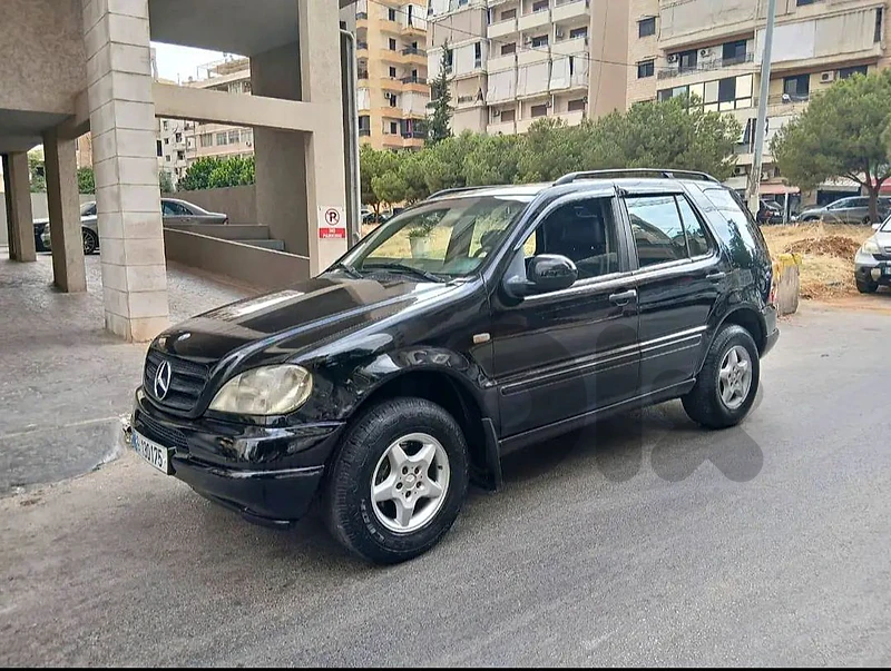Mercedes-Benz W163 SUV