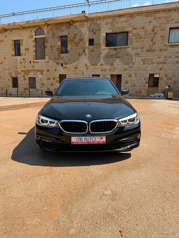 BMW 5-Series 2018 530 I 2018 new look