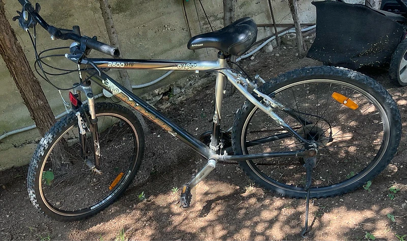Bicycle Badger 2600 Mountain Bike