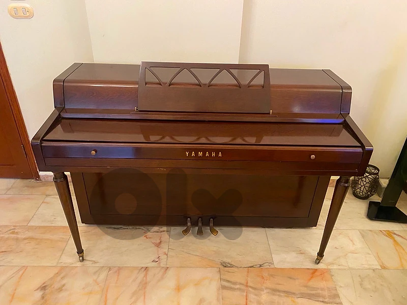 yamaha piano acoustic