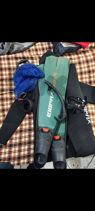 Freediving full equipment تبديل على SUP