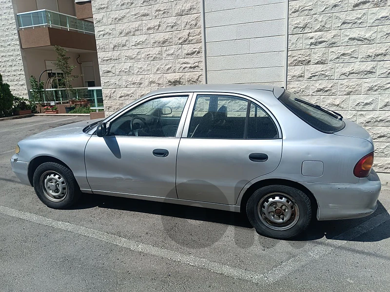 Hyundai Accent 1996 sedan