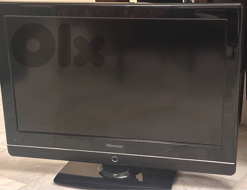 Lcd hisense 32 in used for sale (2 available)