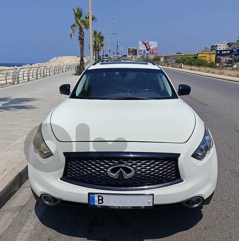 Infiniti FX50 Sport - 2009 - V8 – Look Upgraded to QX70s 2017 Infiniti FX50 Sport - 2009 - V8 – Look Upgraded to QX70s 2017