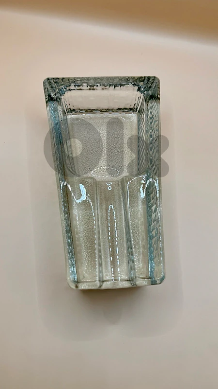 GLASS CIGAR ASHTRAY