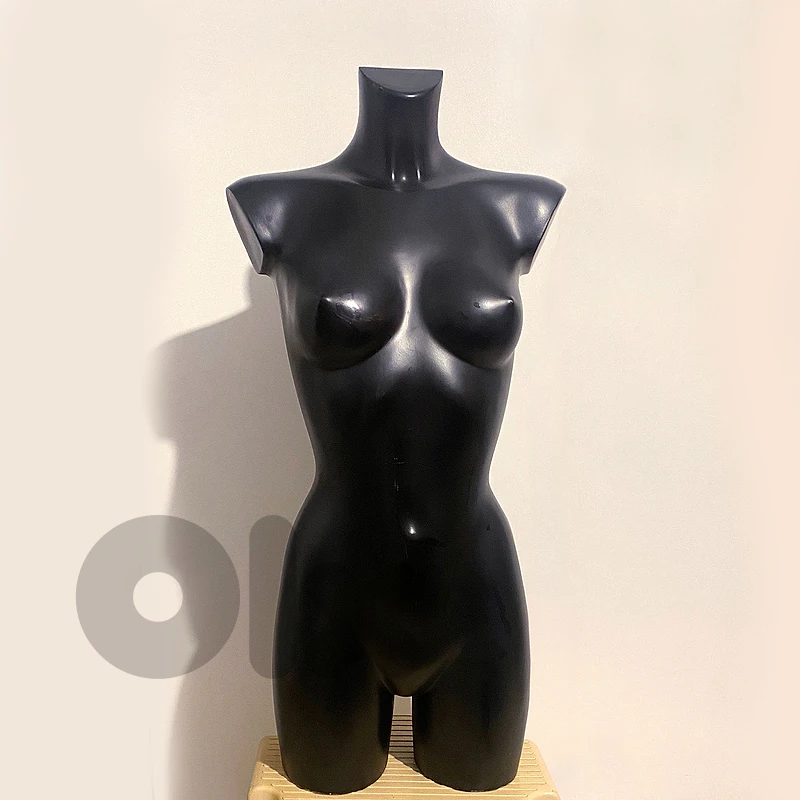 half mannequin woman bust half mannequin woman bust