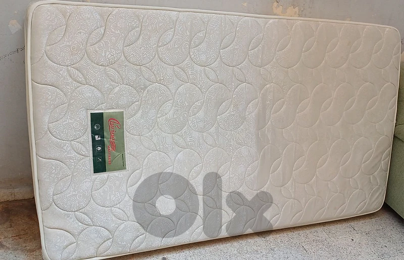 فرشة مستعملة مفرد ونص  20$