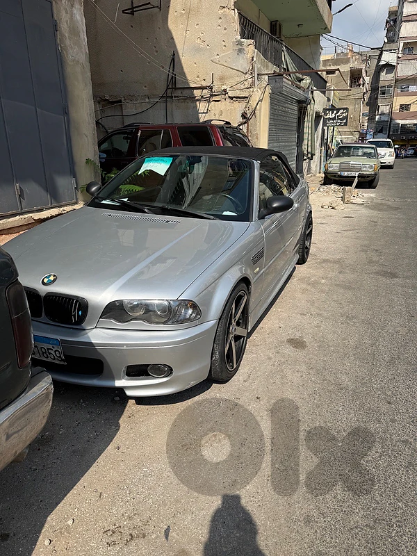 بي ام دبليو ام2000.