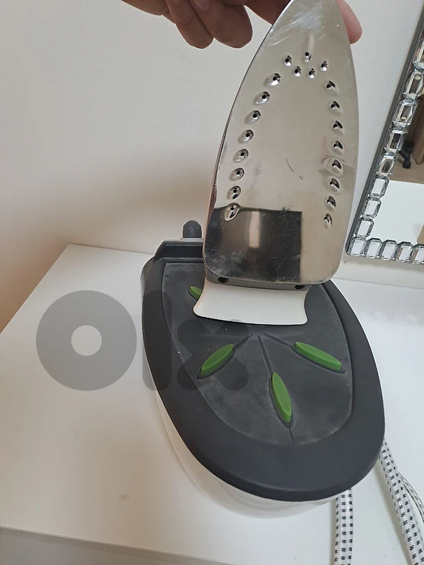 مكواية مكواية
