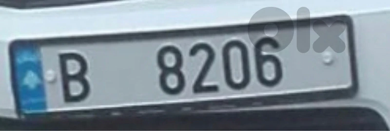 car plates 8206 B / 8206 O / 262000 Y