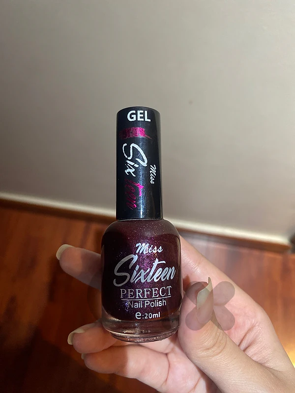 nail polish