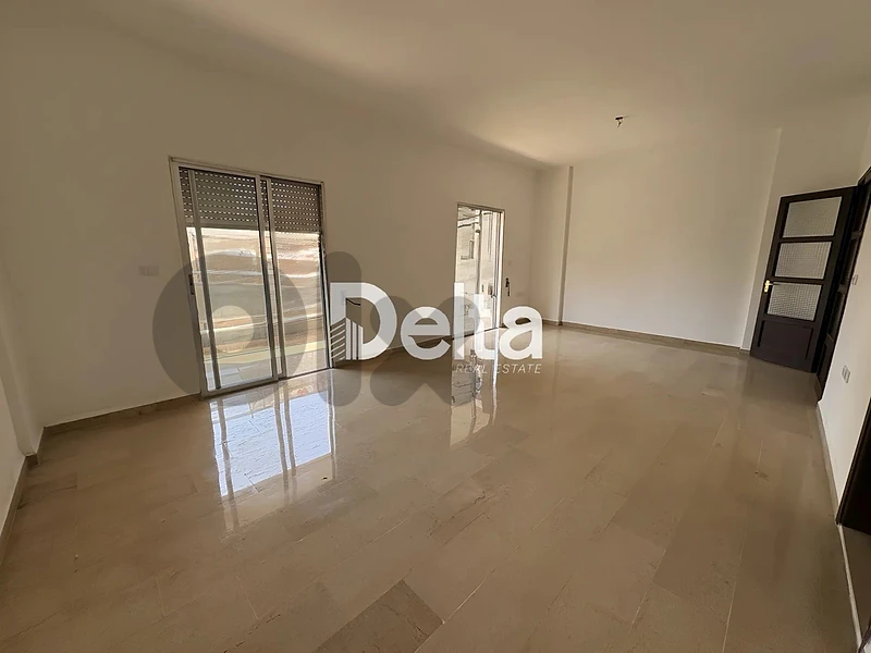 Apartment For Sale In Mar Elias , Beirut شقة للبيع مار إلياس, بيروت