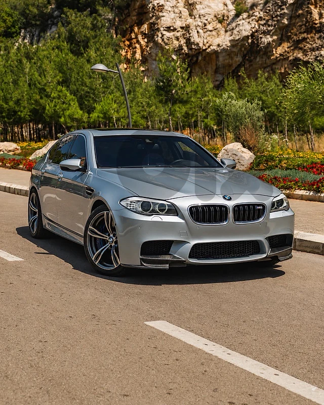BMW M5 2013 lci full