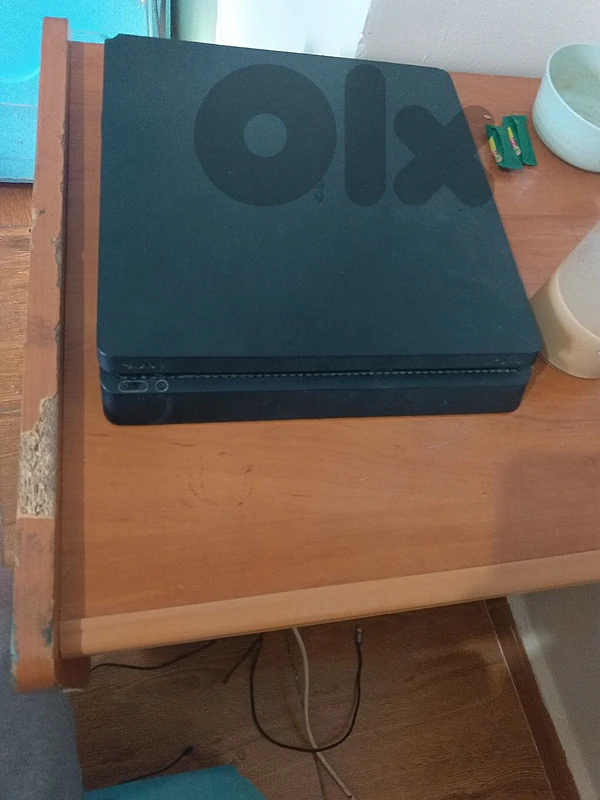 ps4 slim 500 gb ma3 masektn two controllers