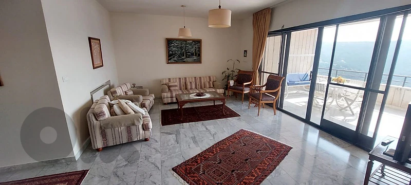 Apartment for Rent in Broumana.