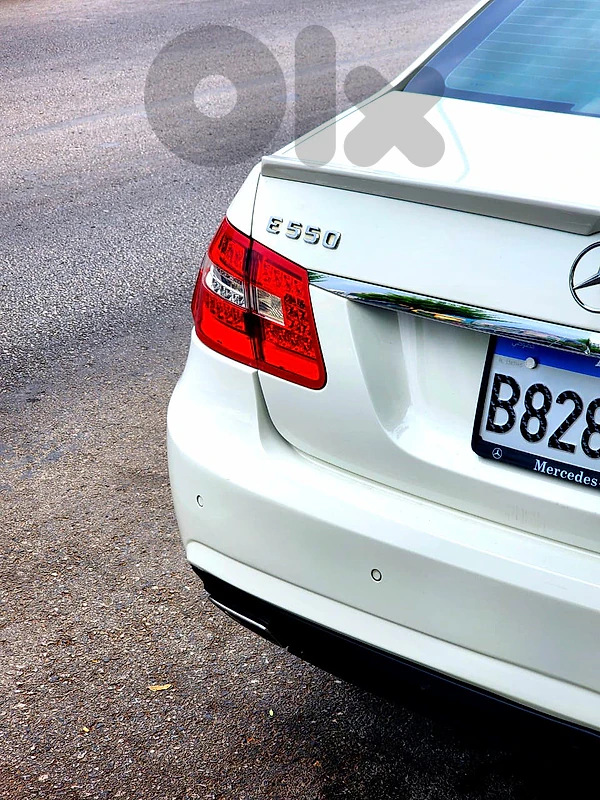 Mercedes-Benz E-Class 2011