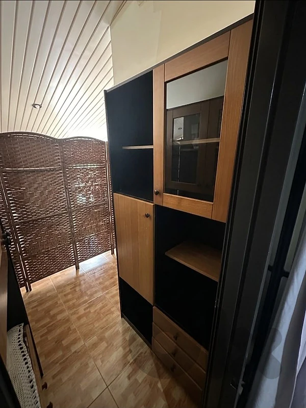 2 Unit / Storage Cabinet -٢ خزانة حائط خشبية متعددة والاستخدامات