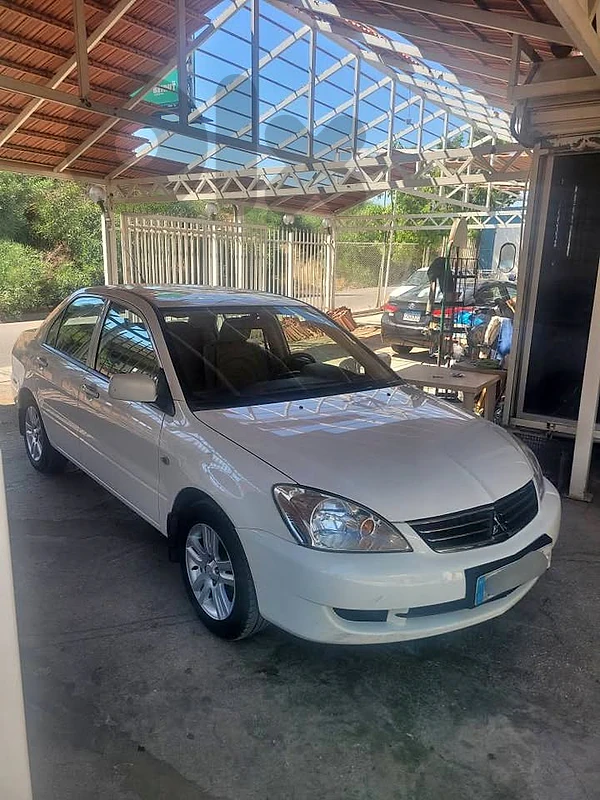 Mitsubishi lancer 2013 Mitsubishi lancer 2013