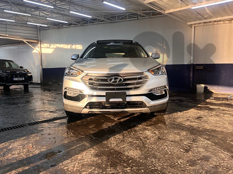 santafe model 2018, limited, 4WD, clean carfax, panoramic. santafe model 2018, limited, 4WD, clean carfax, panoramic.