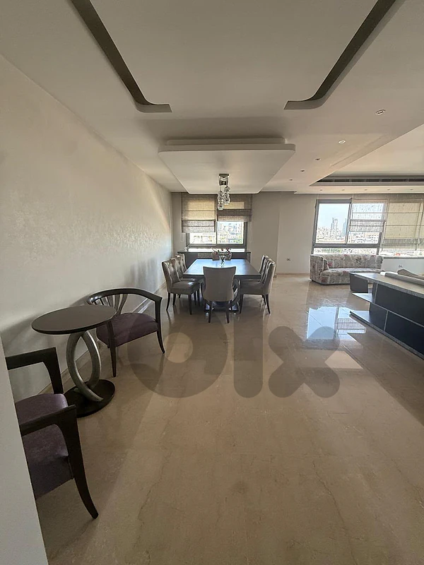 Apartment For Sale in Tayounehشقة للبيع في الطيونة