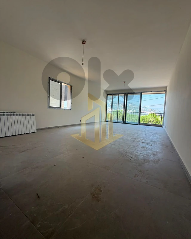 apartment for Sale in Baabda Araya شقة للبيع في بعبدا عاريا