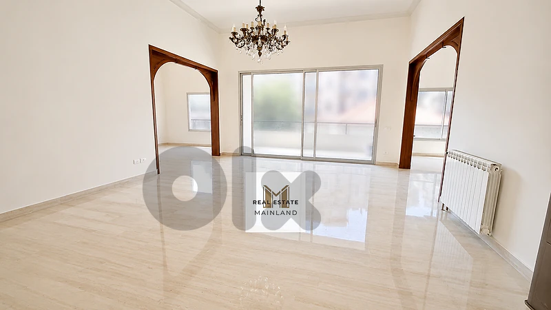 Prime Spacious Gemmayze Space for Rent