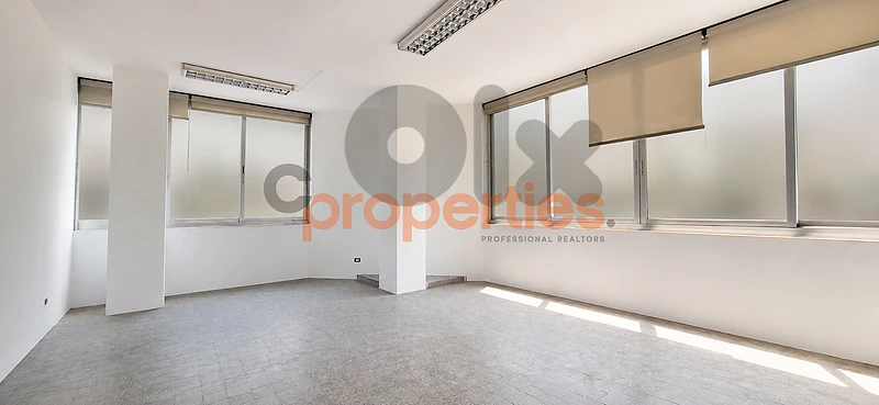 Office For Rent in Verdun مكتب للأجار في فردان CPBHN34