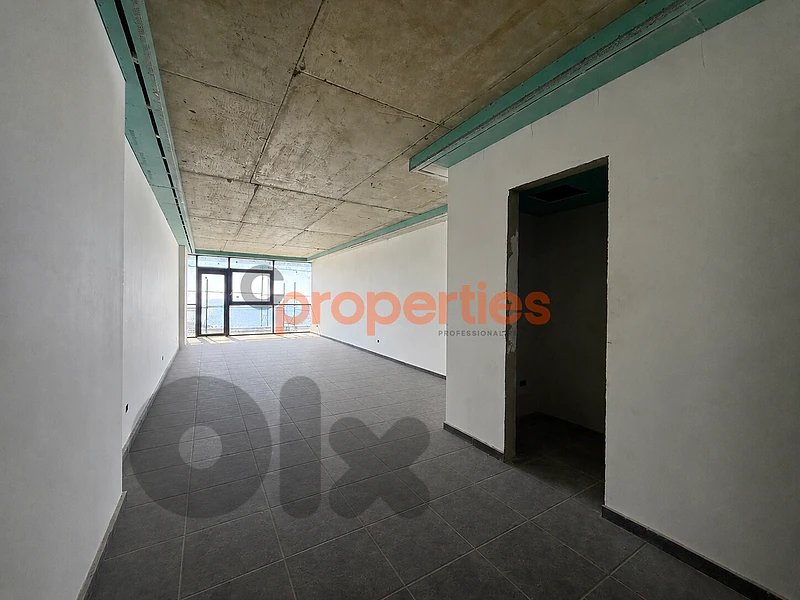 Office For Sale In Kaslik مكتب للبيع في الكسليك CPKRS23