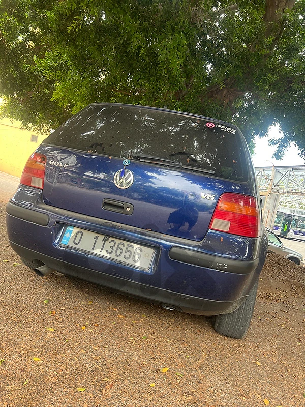Volkswagen Golf 2000