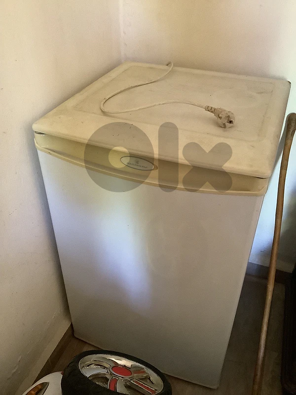 mini fridge