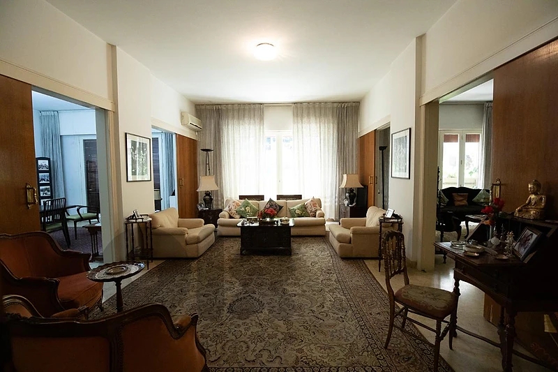 Apartment for sale in Achrafieh شقة للبيع في اشرفية