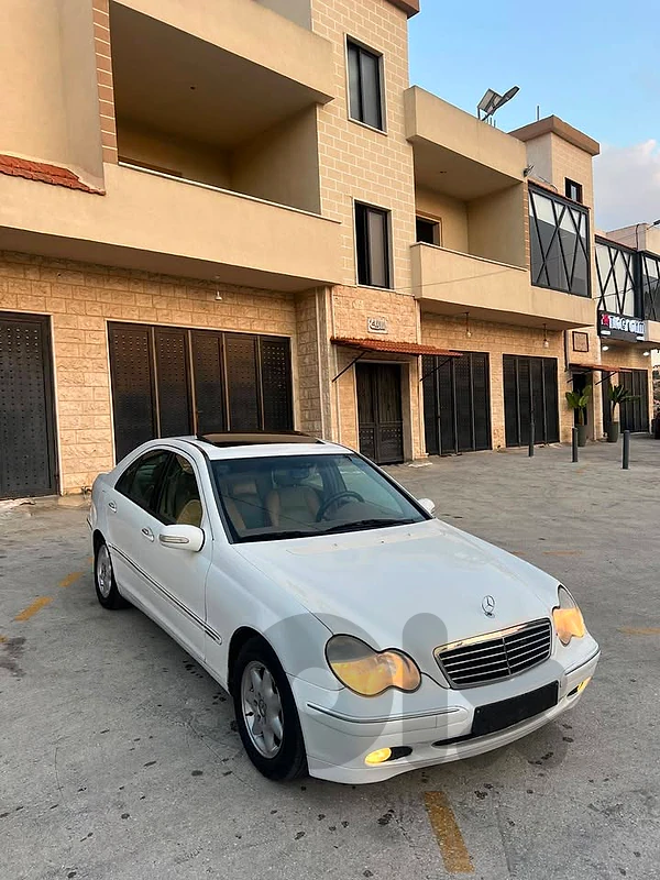 Mercedes  C200 2001