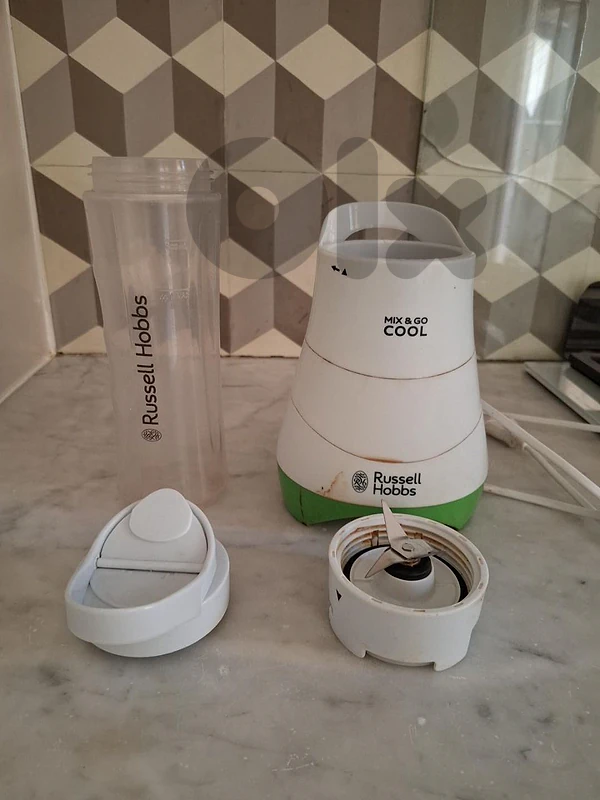 Russell Hobbs Mix & Go Cool Blender + Bottle – 2$5