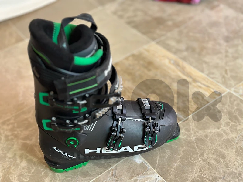 Head ski boots